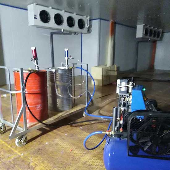 Q2600冷庫噴涂聚氨酯設備